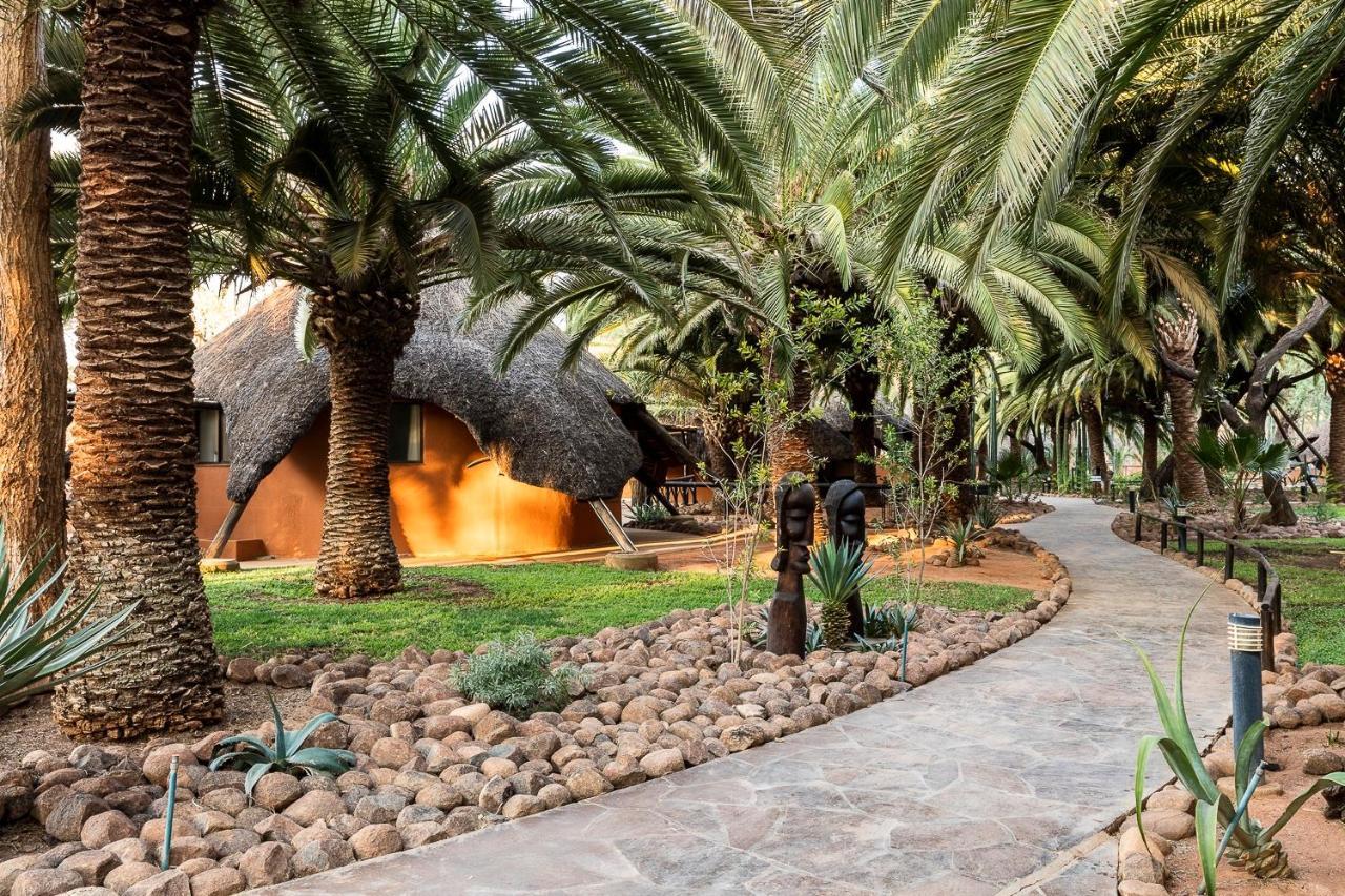 Omaruru Game Lodge Extérieur photo