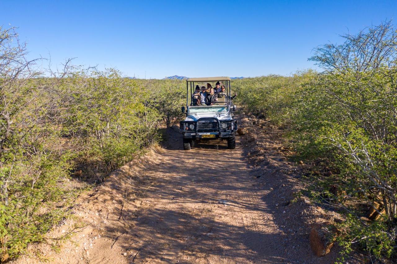 Omaruru Game Lodge Extérieur photo
