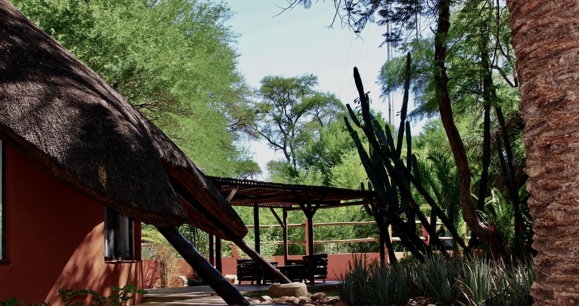 Omaruru Game Lodge Extérieur photo