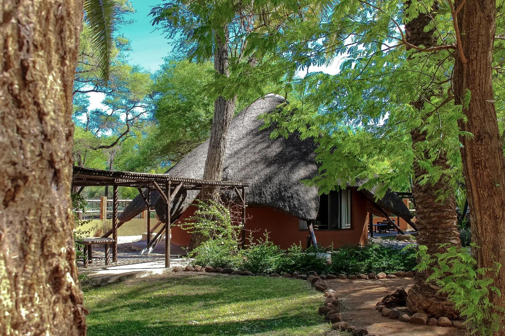 Omaruru Game Lodge Extérieur photo
